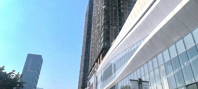 铂奢·高空S套房酒店(成都东站东大路地铁站店)图片