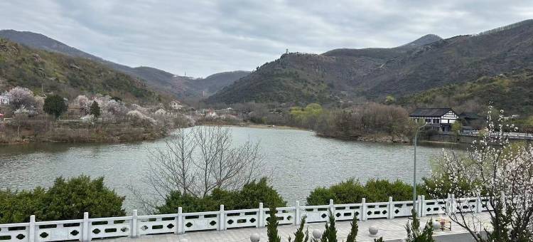 花之苑民宿(花果山风景区店)图片