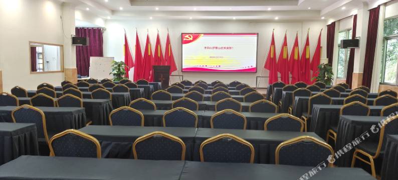 井冈山罗霄山庄图片