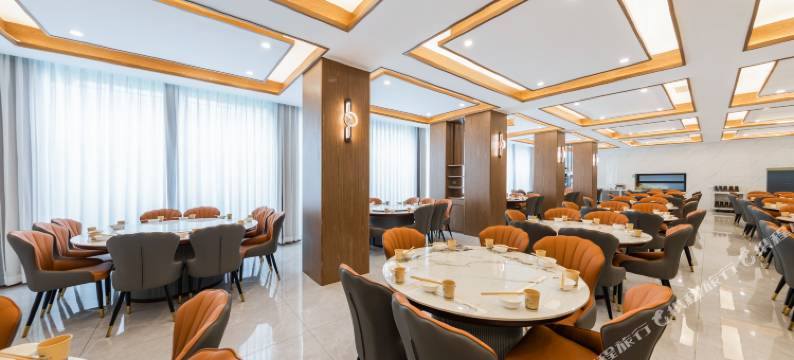 贵山商务智能酒店(四姑娘山双桥沟景区店)图片