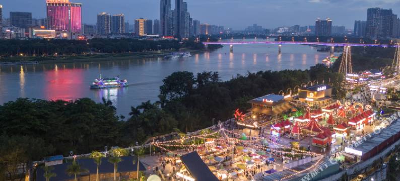 安达曼星途酒店(南宁朝阳广场地铁站三街两巷店)图片