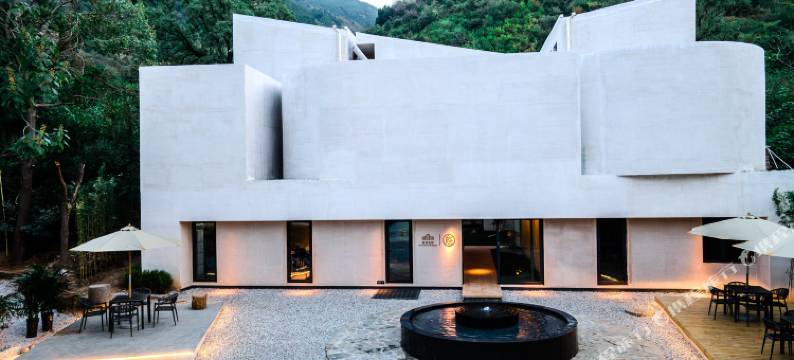 万澳庭院后瀛野奢民宿(临潼店)图片