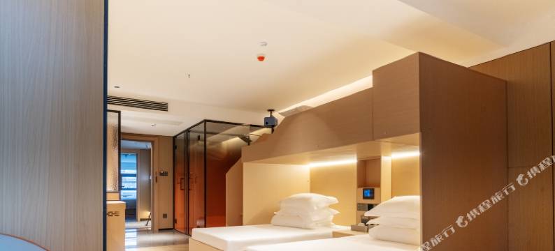 柒汐·沐初电竞影音酒店(万达广场店)图片