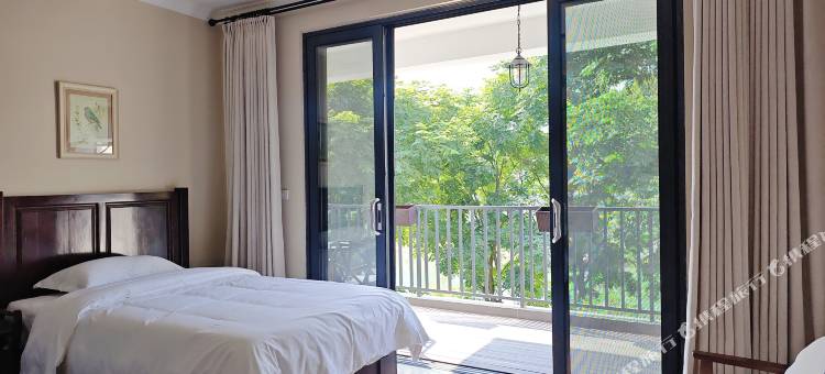 岑巩埃菲艺术酒店图片