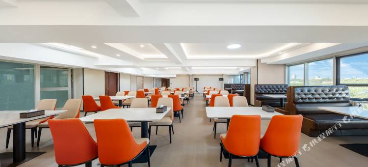 和颐至格酒店(克拉玛依石油西部钻探工程公司店)图片