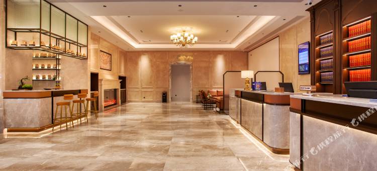 维也纳酒店(南宁青秀万达金湖广场店)图片