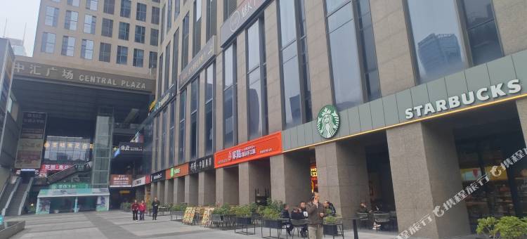 伊甸青年旅舍(广州东站保利中汇广场店)图片
