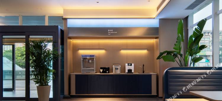 欢漫酒店(威海国际海水浴场火炬八街店)图片