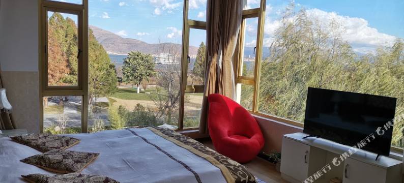 望海亭客栈(才村码头洱海生态廊道店)图片