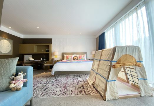 InterContinental Shanghai JinganHotel Overview