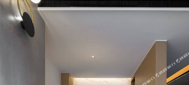 SFEEL设计师酒店(贵阳大十字广场喷水池店)图片