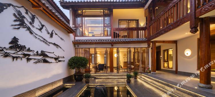 花筑·良栖阁(丽江古城木府忠义市场店)图片