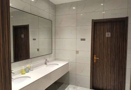 Baiyulan Hotel (Suixi County People's Government Administrative Service Center Branch) Hotel Overview