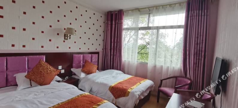 碧峰峡江源婷山庄图片