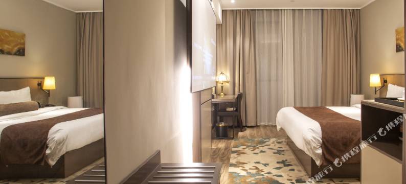 喆啡酒店(武汉江汉路六渡桥地铁站店)图片