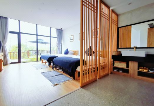 Chengdu Sihe Homestay Hotel Overview