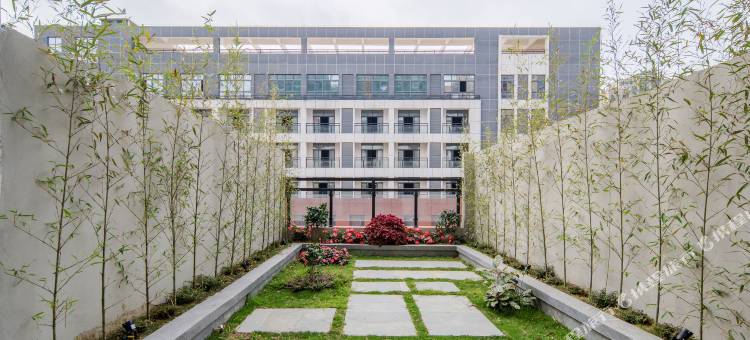 同呈酒店(南宁中山路朝阳广场店)图片