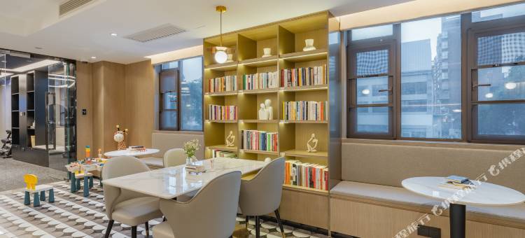 上海浦东机场川沙地铁站亚朵酒店图片