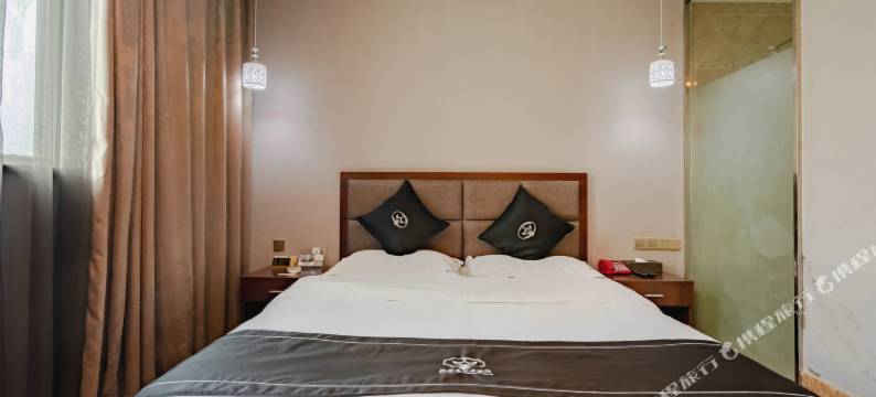 黑王子艺术酒店(泸州龙马潭区政府店)图片