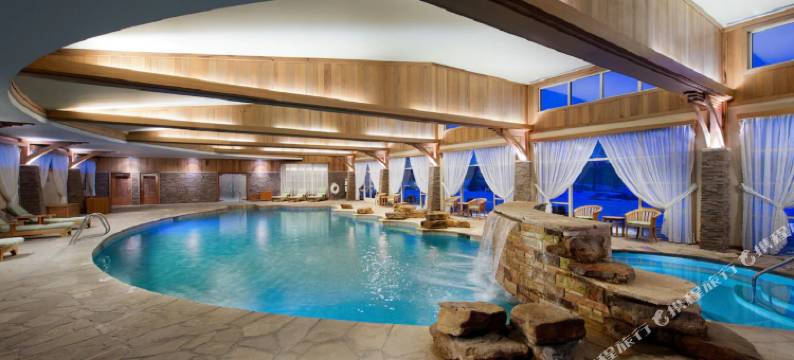 翻石度假娱乐场(Turning Stone Resort Casino)图片