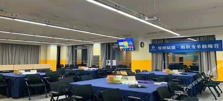 秋朵酒店(佳木斯新玛特高铁站店)图片