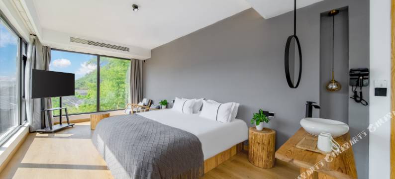 安吉夕云山居(Hello Kitty乐园店)图片