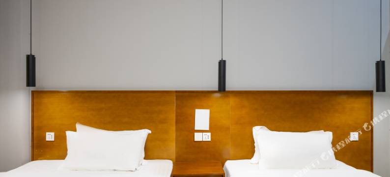 喜上花田设计酒店(海口美兰机场店)图片