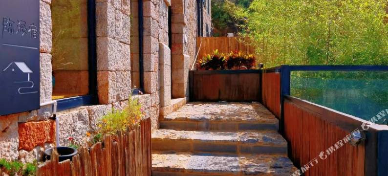 大理金梭岛水榭临海宿客栈图片