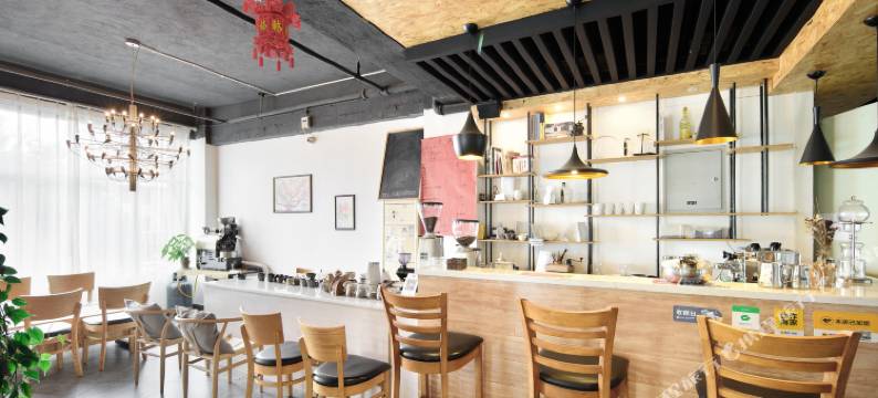 曲靖欧椰咖啡酒店图片