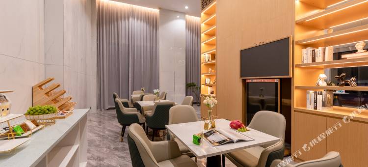 俏百合酒店(佛山顺德锦龙地铁站店)图片