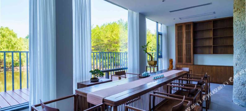 武夷山月伴溪水茶宿图片