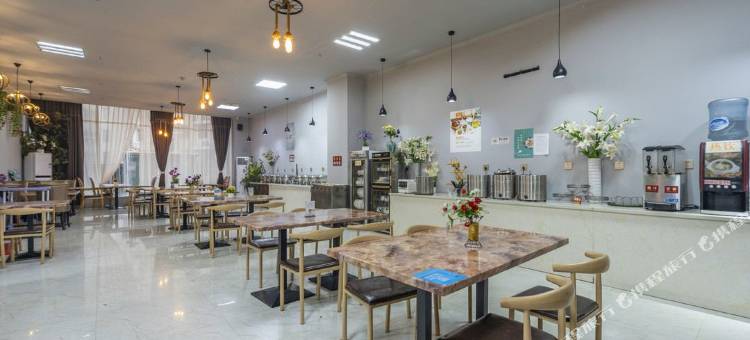 华尔街LOFT酒店(宜春市政府融荟城店)图片