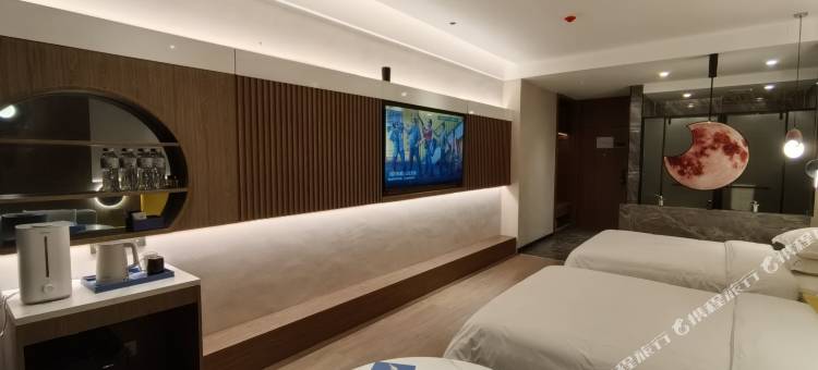 噶尔云上星空酒店图片