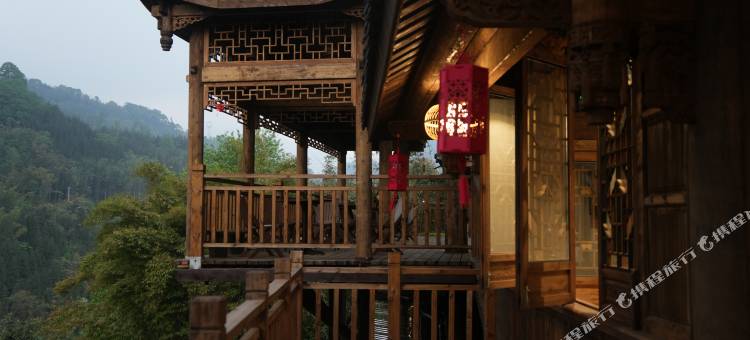 云起望鱼民宿(雅安望鱼古镇行云草舍书院店)图片