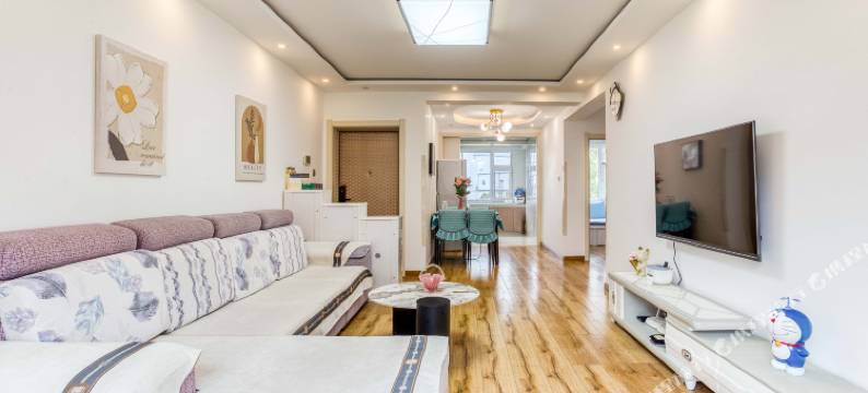 雅轩阁•Life轻奢设计美宿(长白山北坡集散中心店)图片