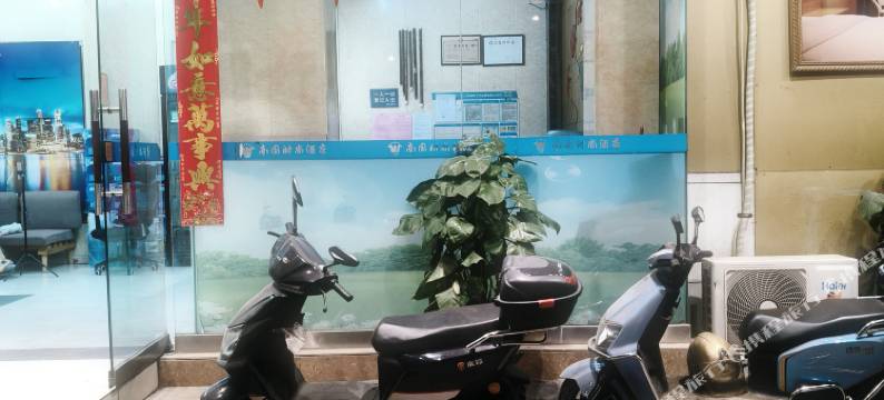 南国时尚酒店(珠海斗门井岸大信新都汇店)图片