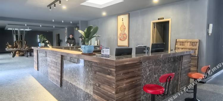 云鲤禅养民宿(金佛山店)图片
