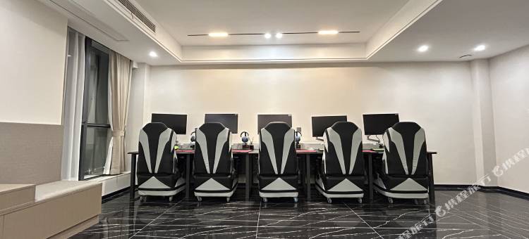 南湖春酒店(中南财经政法大学南湖校区店)图片