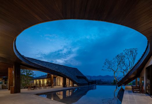 邛崃桐去夹关里私汤度假民宿外景图