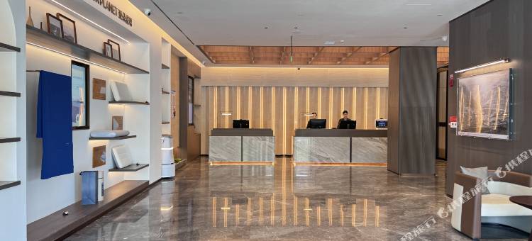 库尔勒建国南路亚朵酒店(九鼎市场店)图片