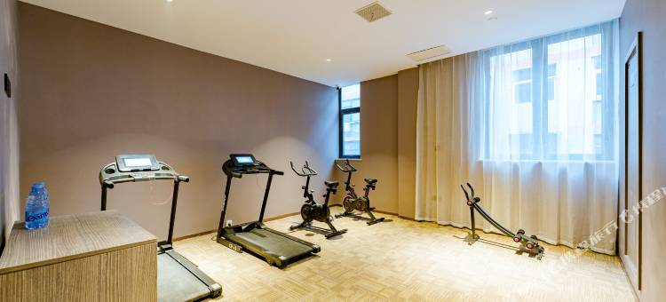 朗丽兹酒店(焦作站新华街店)图片