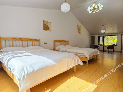 宁陕溪畔居民宿