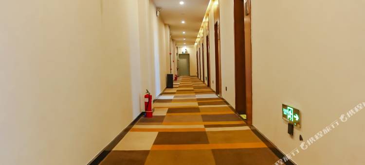 如家UP华驿精选酒店(洛阳栾川老君山景区店)图片