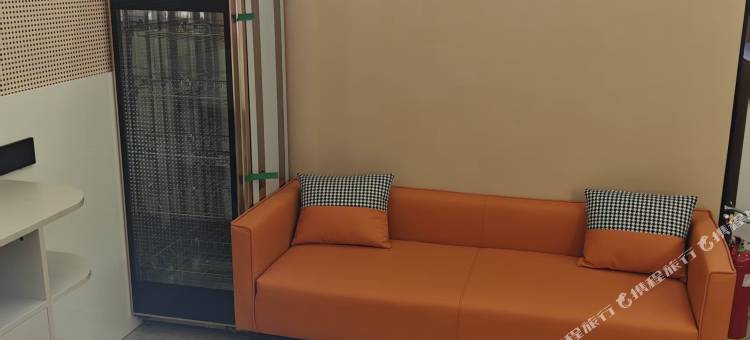 花季酒店(包头东站维多利摩尔城店)图片