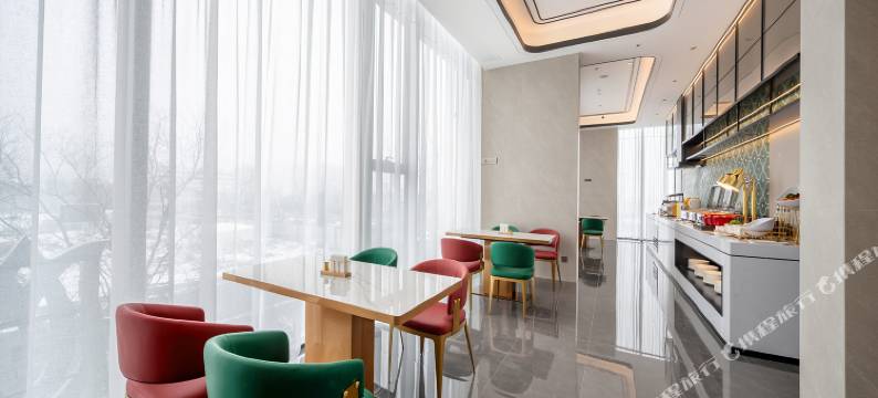 白玉兰商务酒店(郑州黄河科技学院紫荆山南路店)图片