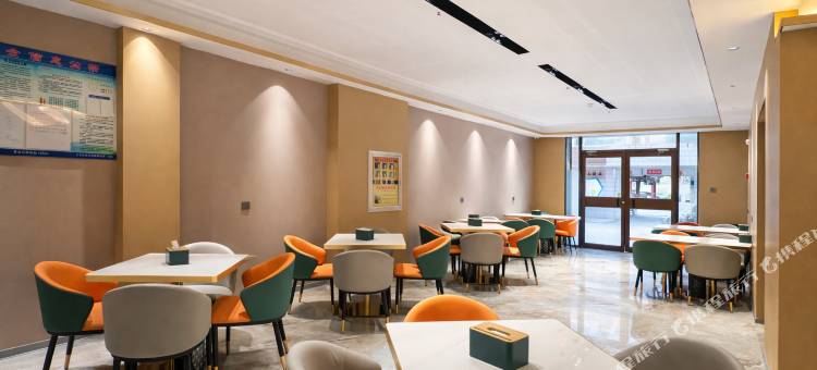 艺龙安云酒店(张掖大佛寺钟鼓楼店)图片