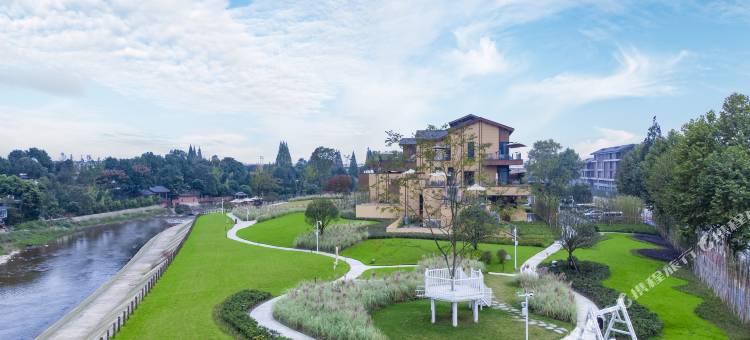 青城山春山外汤屋酒店图片