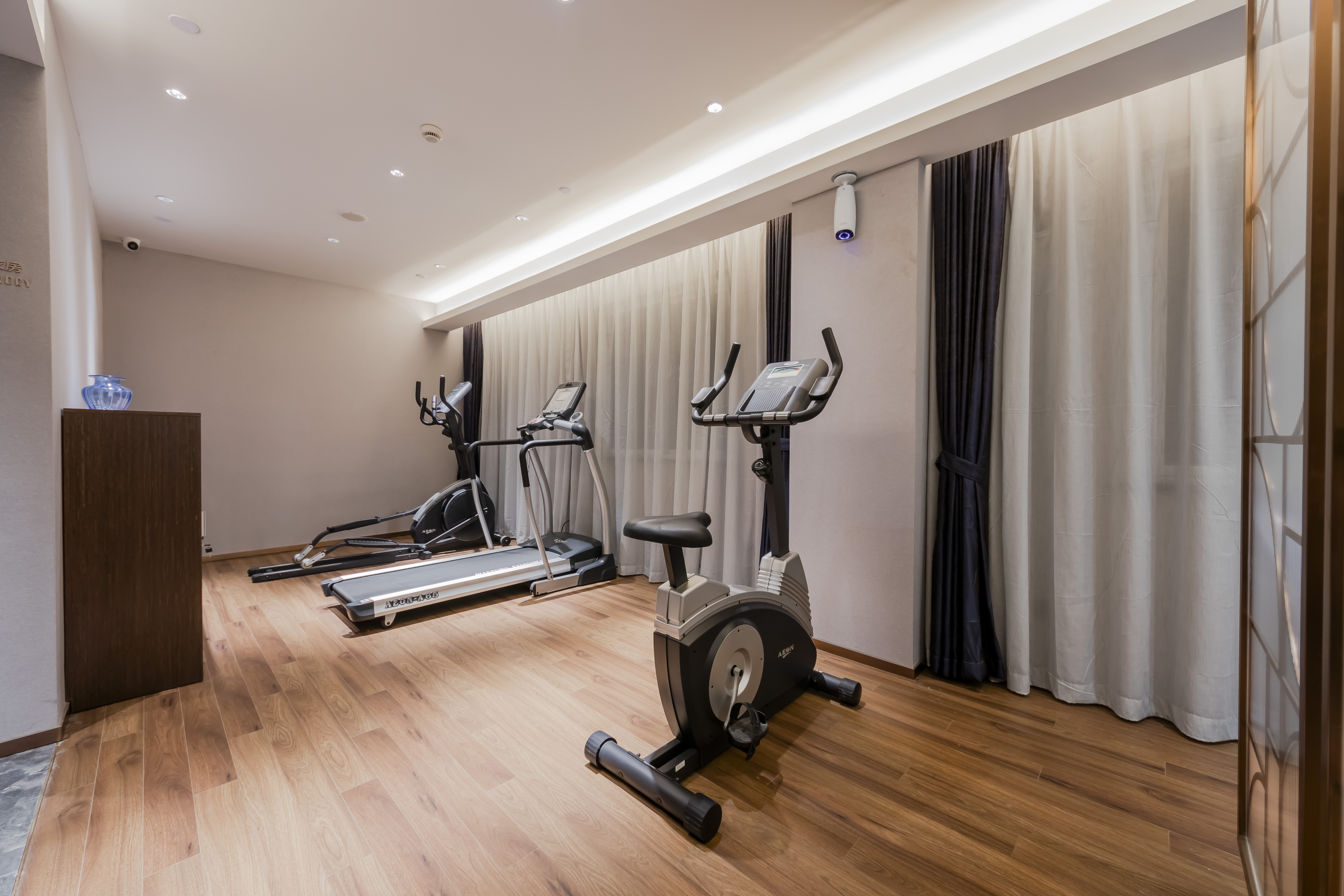 Yitel Hotel (Nanjing Xinjiekou Plaza) Over view