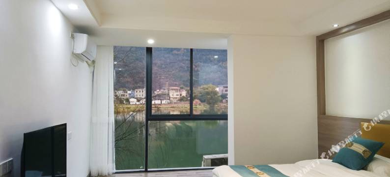 阳山山映河畔民宿图片