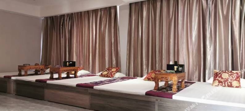 阿拉善右旗梧桐海精品酒店图片